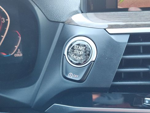 Used 2020 BMW X4 xDrive30i w/ Convenience Package image 23