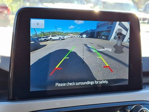 Certified 2022 Ford Escape SEL image 17