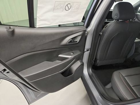 New 2026 Chevrolet Trax RS w/ Driver Confidence Package FWD image 34