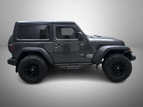 Used 2020 Jeep Wrangler Sport AWD/4WD image 4