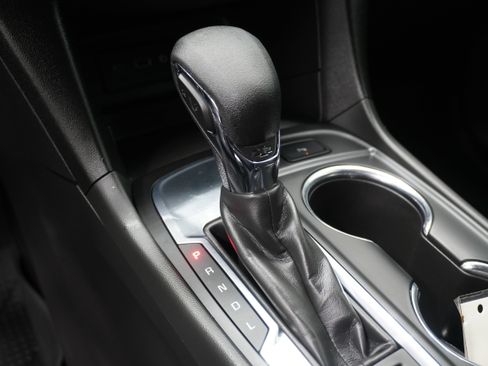 Used 2022 Chevrolet Equinox LT image 20