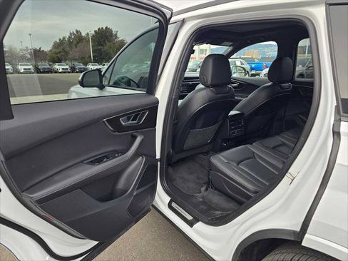 Used 2025 Audi Q7 3.0T Premium Plus w/ Premium Plus Package image 17