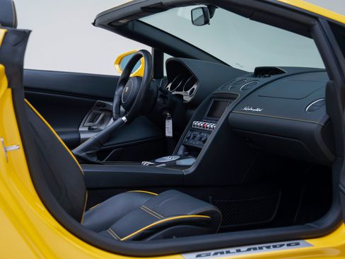 Used 2011 Lamborghini Gallardo LP 560-4 AWD/4WD image 51