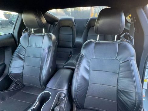 Used 2017 Ford Mustang GT image 14