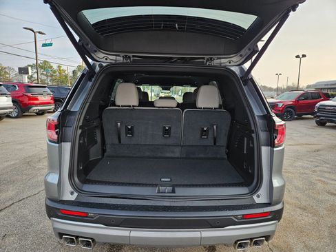 New 2026 GMC Acadia Elevation image 4