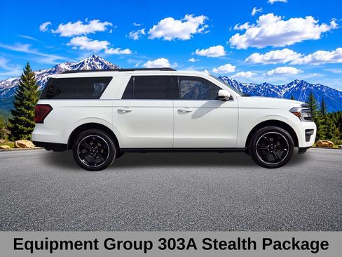 Used 2024 Ford Expedition Max Limited AWD/4WD image 3