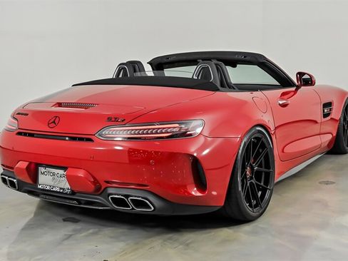 Used 2021 Mercedes-Benz AMG GT C image 9