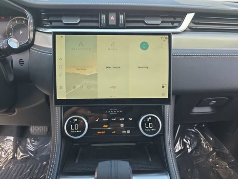 Used 2025 Jaguar F-PACE R-Dynamic S AWD/4WD image 20