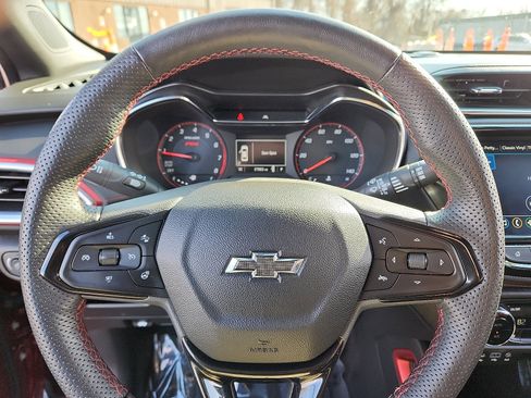 Used 2023 Chevrolet TrailBlazer RS w/ Convenience Package image 18