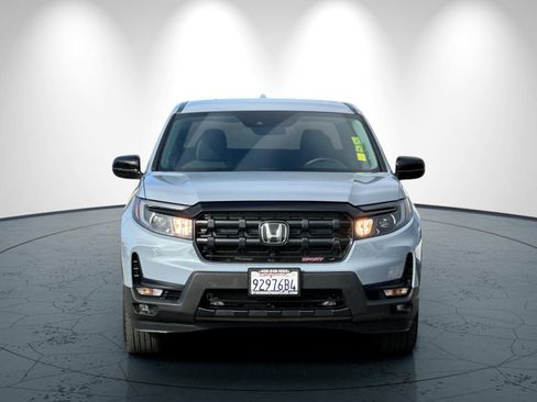 Used 2024 Honda Ridgeline Sport image 9