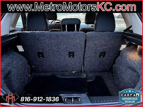 Used 2017 Ford Fiesta SE image 34