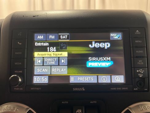 Used 2013 Jeep Wrangler Unlimited Sahara w/ Connectivity Group AWD/4WD image 11