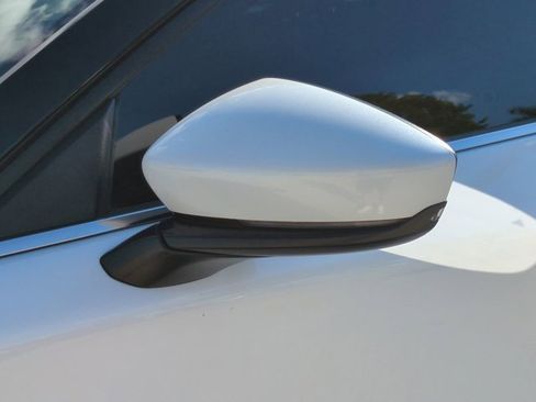 Used 2022 MAZDA CX-30 AWD 2.5 S w/ Select Package image 11