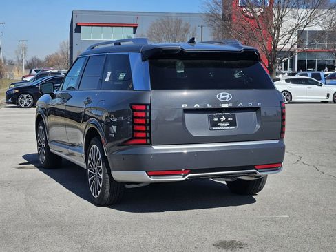 New 2026 Hyundai Palisade Calligraphy FWD image 5