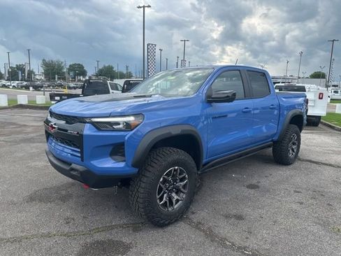 New 2026 Chevrolet Colorado ZR2 w/ Technology Package AWD/4WD image 7