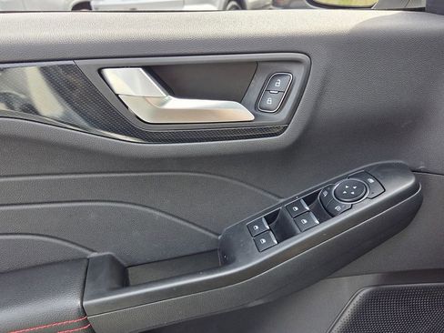 Used 2025 Ford Escape ST-Line w/ Tech Pack #1 image 29