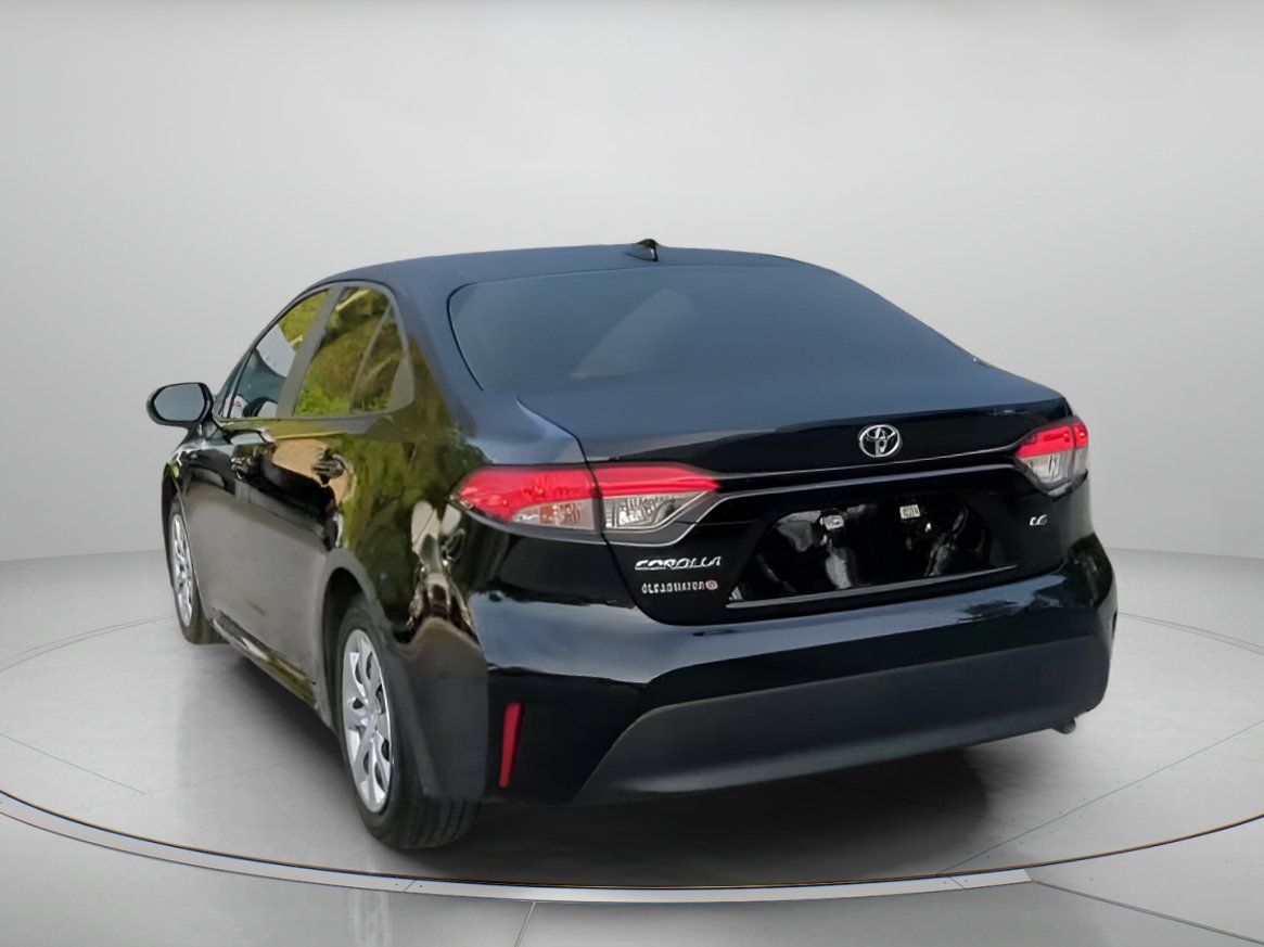 Used 2024 Toyota Corolla LE FWD image 22