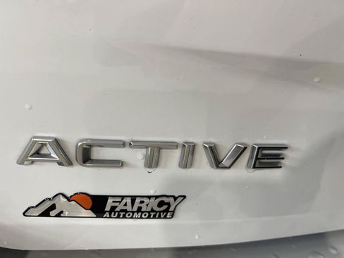 Used 2025 Ford Expedition Active AWD/4WD image 35