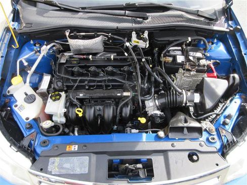 Used 2011 Ford Focus SE FWD image 25