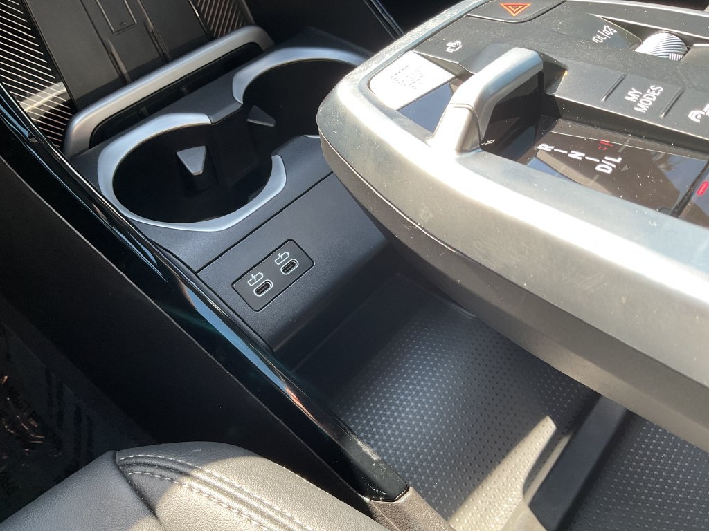 Used 2025 BMW X1 xDrive28i AWD/4WD image 30