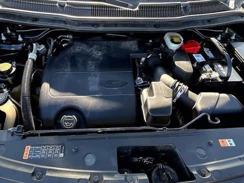 Used 2016 Ford Explorer Limited image 9