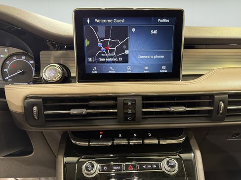 Used 2022 Lincoln Corsair FWD w/ Premium Package image 20