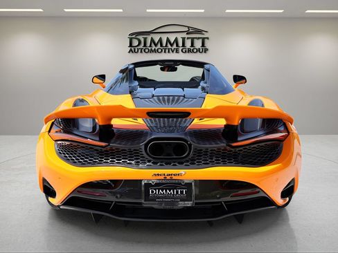 Used 2024 McLaren 750S Spider RWD image 9