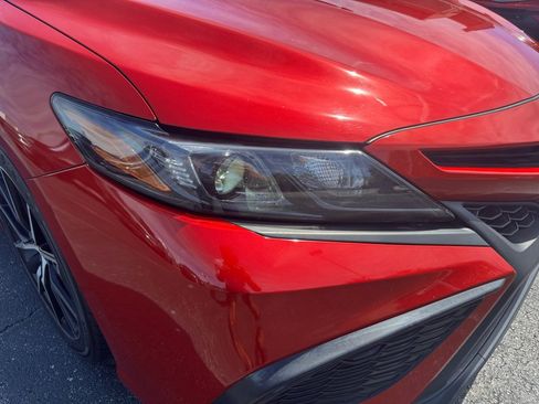 Used 2021 Toyota Camry SE FWD image 28