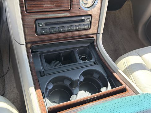 Used 2003 Cadillac Escalade AWD image 24