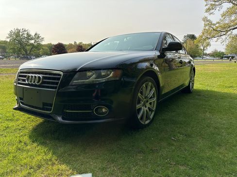 Used 2009 Audi A4 2.0T Premium image 9