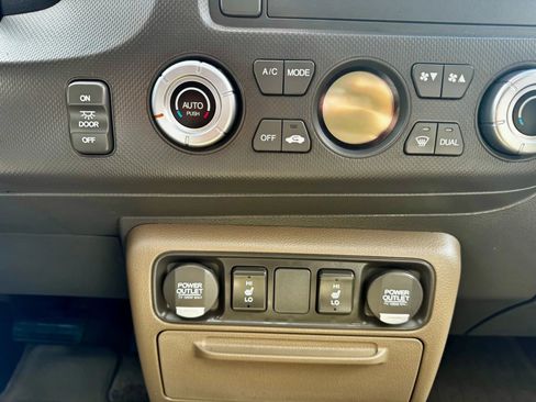 Used 2006 Honda Ridgeline RTL image 14