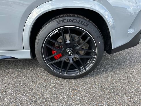 New 2025 Mercedes-Benz GLE 63 AMG S image 3