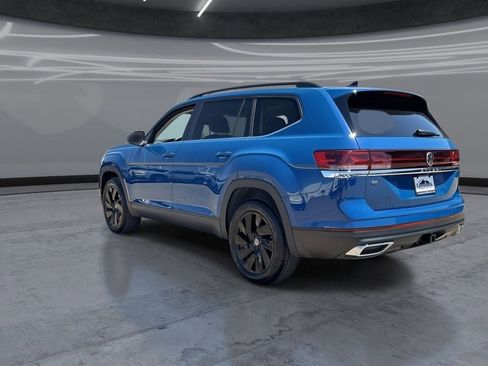 New 2026 Volkswagen Atlas SE FWD image 4