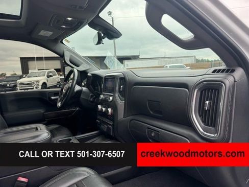 Used 2020 GMC Sierra 2500 Denali w/ Denali Ultimate Package AWD/4WD image 10