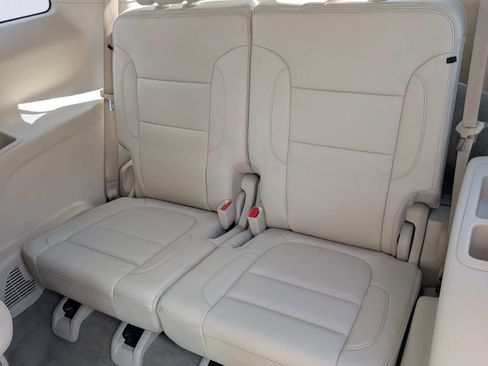 Certified 2023 GMC Acadia Denali w/ Denali Ultimate Package image 13