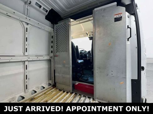 Used 2023 RAM ProMaster 2500 w/ Driver Convenience Group image 24