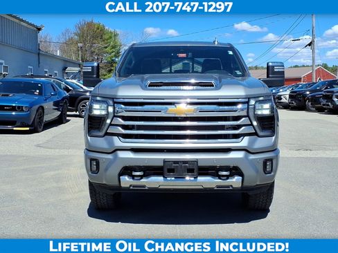 Used 2024 Chevrolet Silverado 2500 High Country w/ Z71 Off-Road Package AWD/4WD image 2