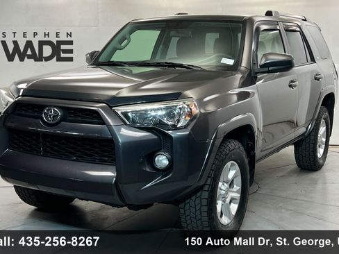 Used 2019 Toyota 4Runner SR5 AWD/4WD image 1