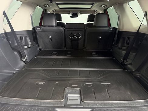 Used 2025 Honda Pilot Touring image 27