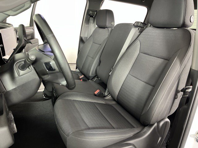Used 2023 Chevrolet Silverado 1500 LT AWD/4WD image 16