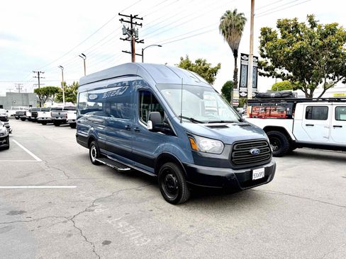 Used 2019 Ford Transit 250 148 High Roof Extended RWD image 3