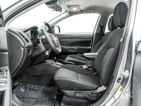 Used 2024 Mitsubishi Outlander Sport ES AWD/4WD image 16