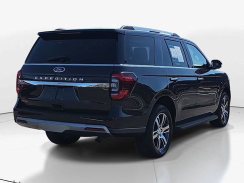 Used 2024 Ford Expedition Limited image 5