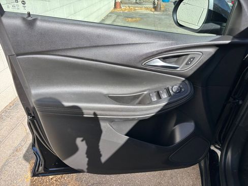 Used 2025 Buick Encore GX Preferred image 20