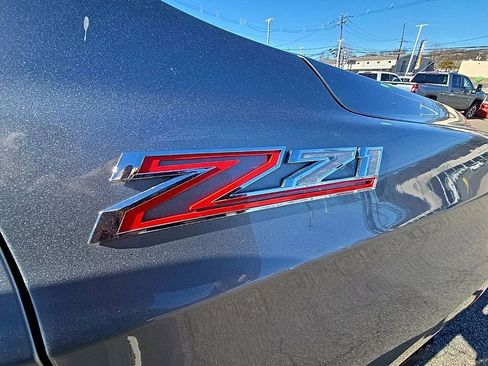 Used 2023 Chevrolet Suburban Z71 w/ Luxury Package image 36