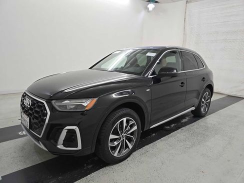 Used 2023 Audi Q5 2.0T Premium Plus w/ Premium Plus Package AWD/4WD image 1