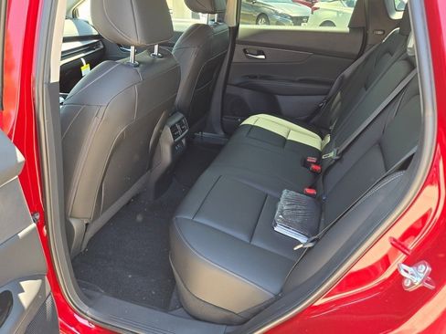 New 2025 Nissan Murano SV image 18