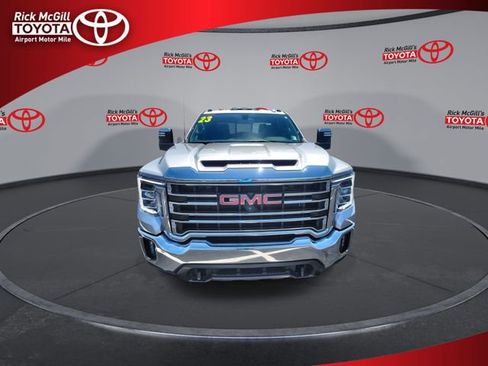 Used 2023 GMC Sierra 2500 SLT AWD/4WD image 3