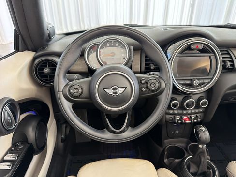 Used 2017 MINI Cooper S image 20