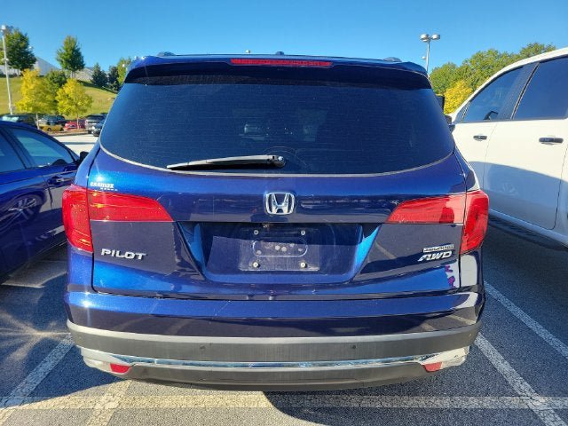 Used 2016 Honda Pilot Touring image 10
